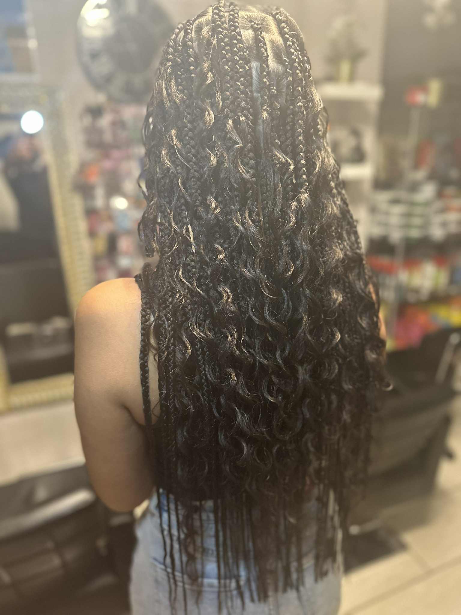 Knotless goddess braids